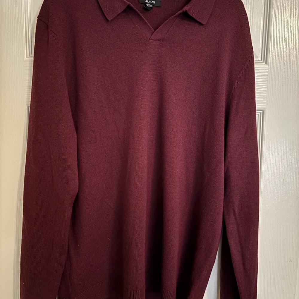 Alfani Men's V-Neck Burgundy Sweater